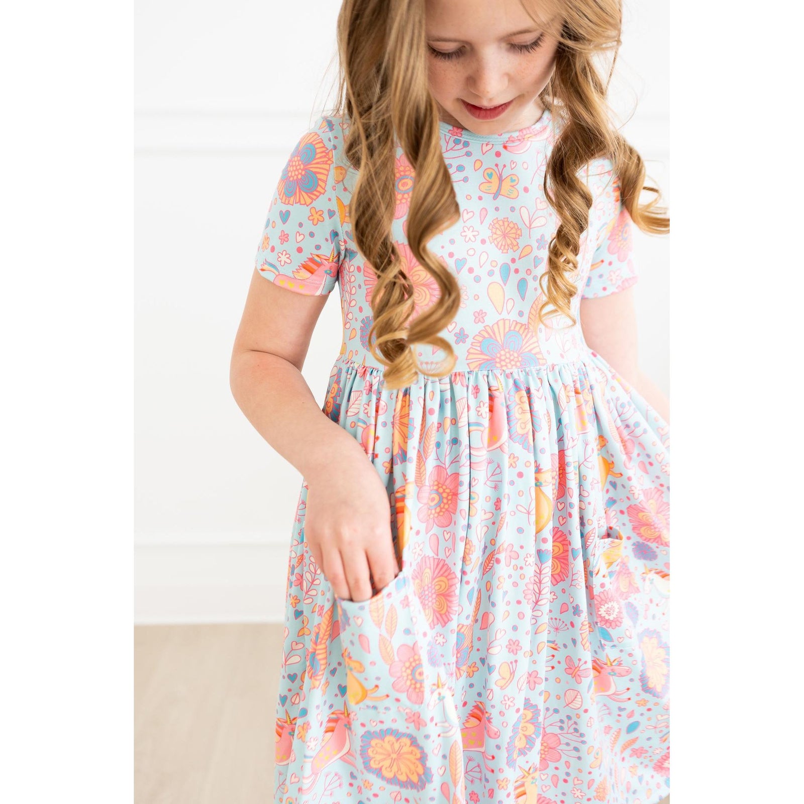 Blue Retro Unicorns S/S Pocket Twirl Dress