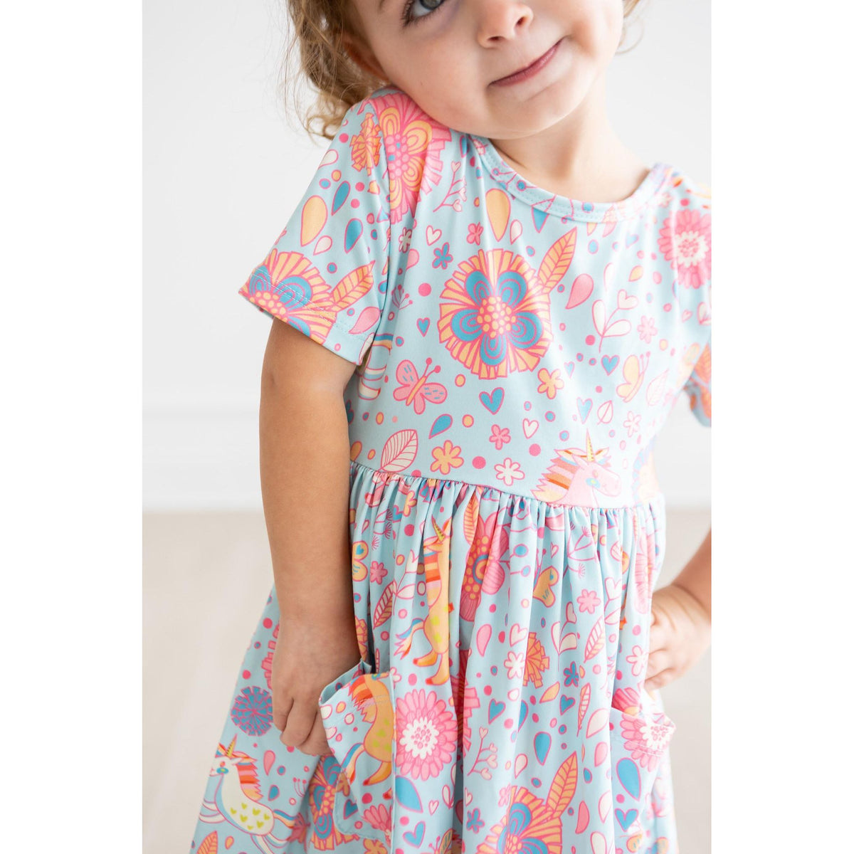 Blue Retro Unicorns S/S Pocket Twirl Dress