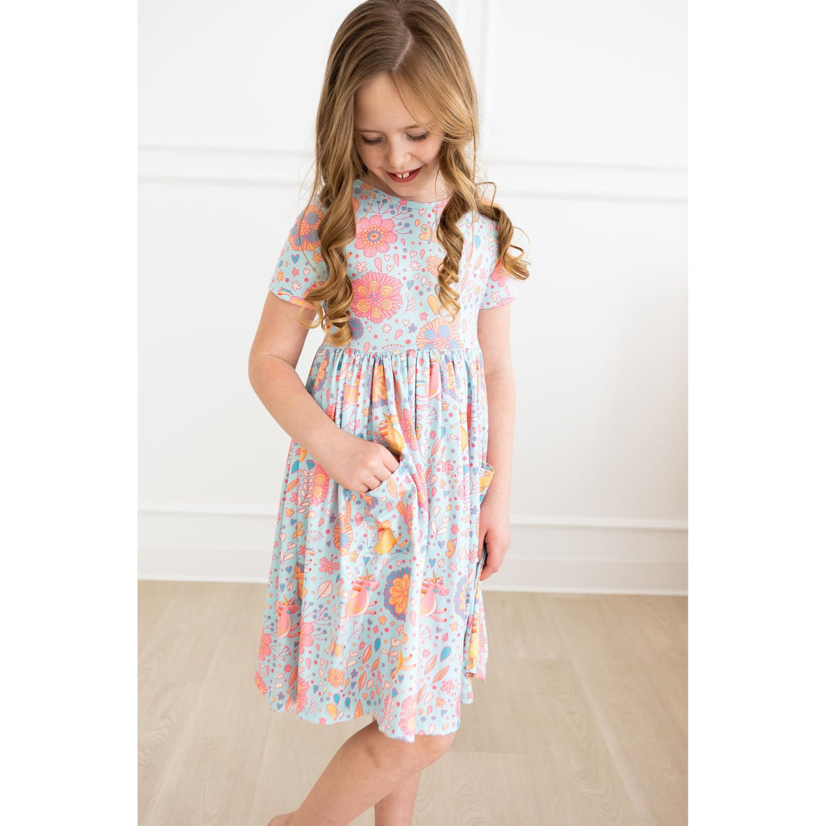 Blue Retro Unicorns S/S Pocket Twirl Dress