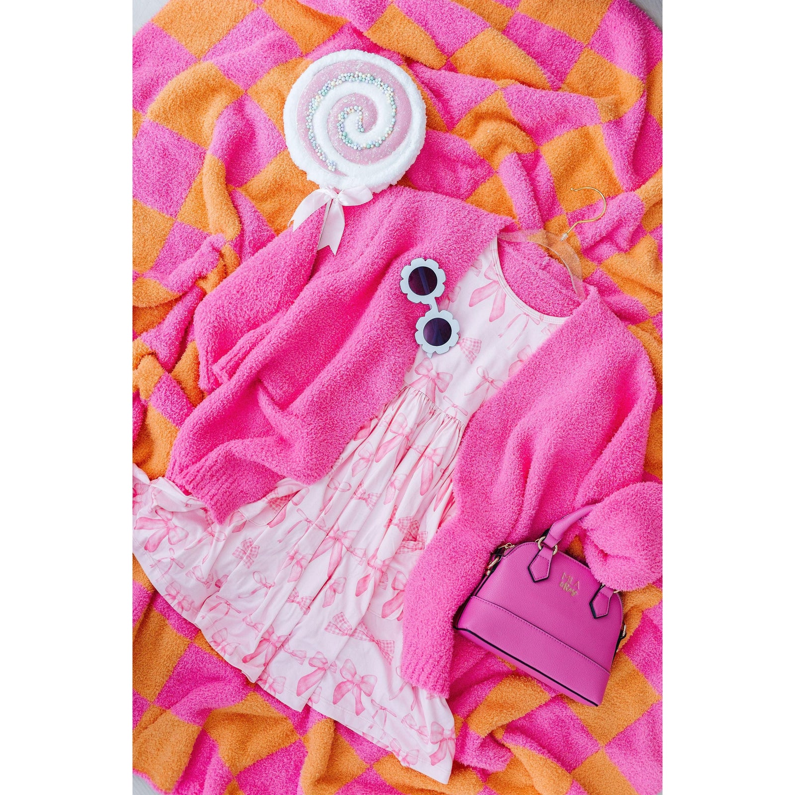 Blushing Bows 3/4 Sleeve Pocket Twirl Dress