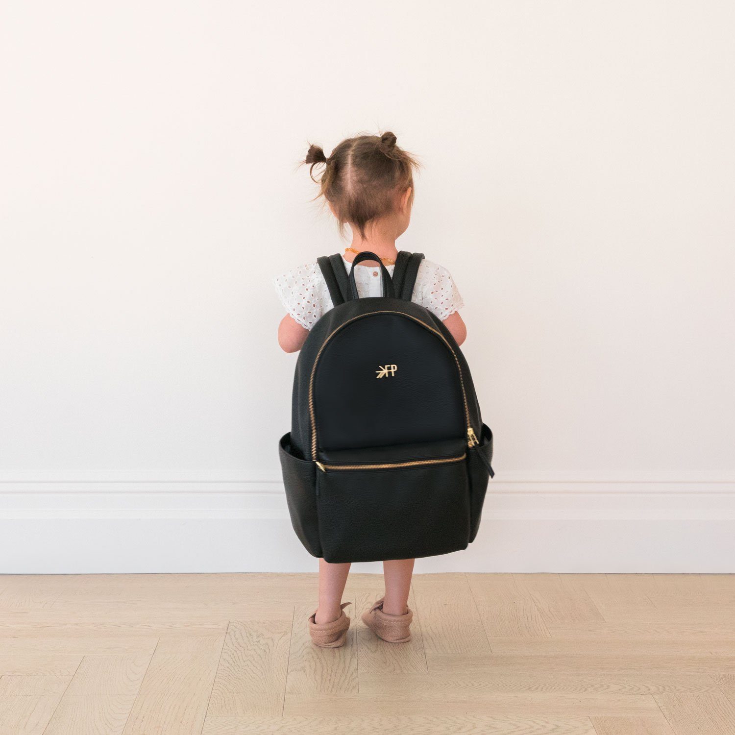 Ebony Classic City Diaper Bag II