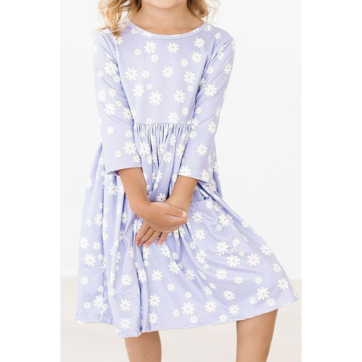 Dainty Daisies 3/4 Sleeve Pocket Twirl Dress