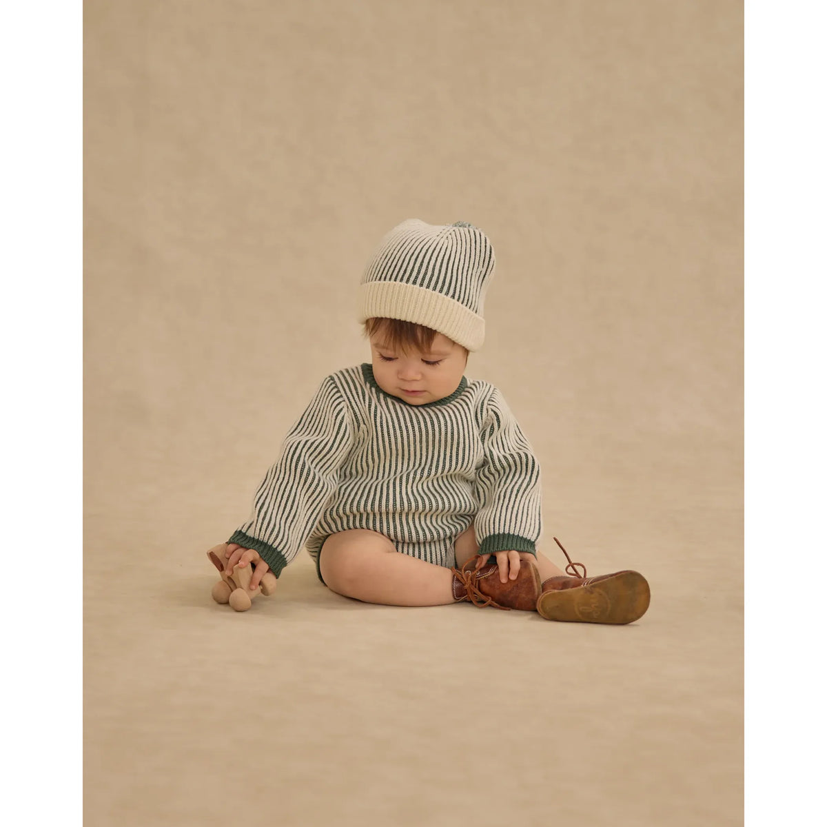 beanie || green stripe