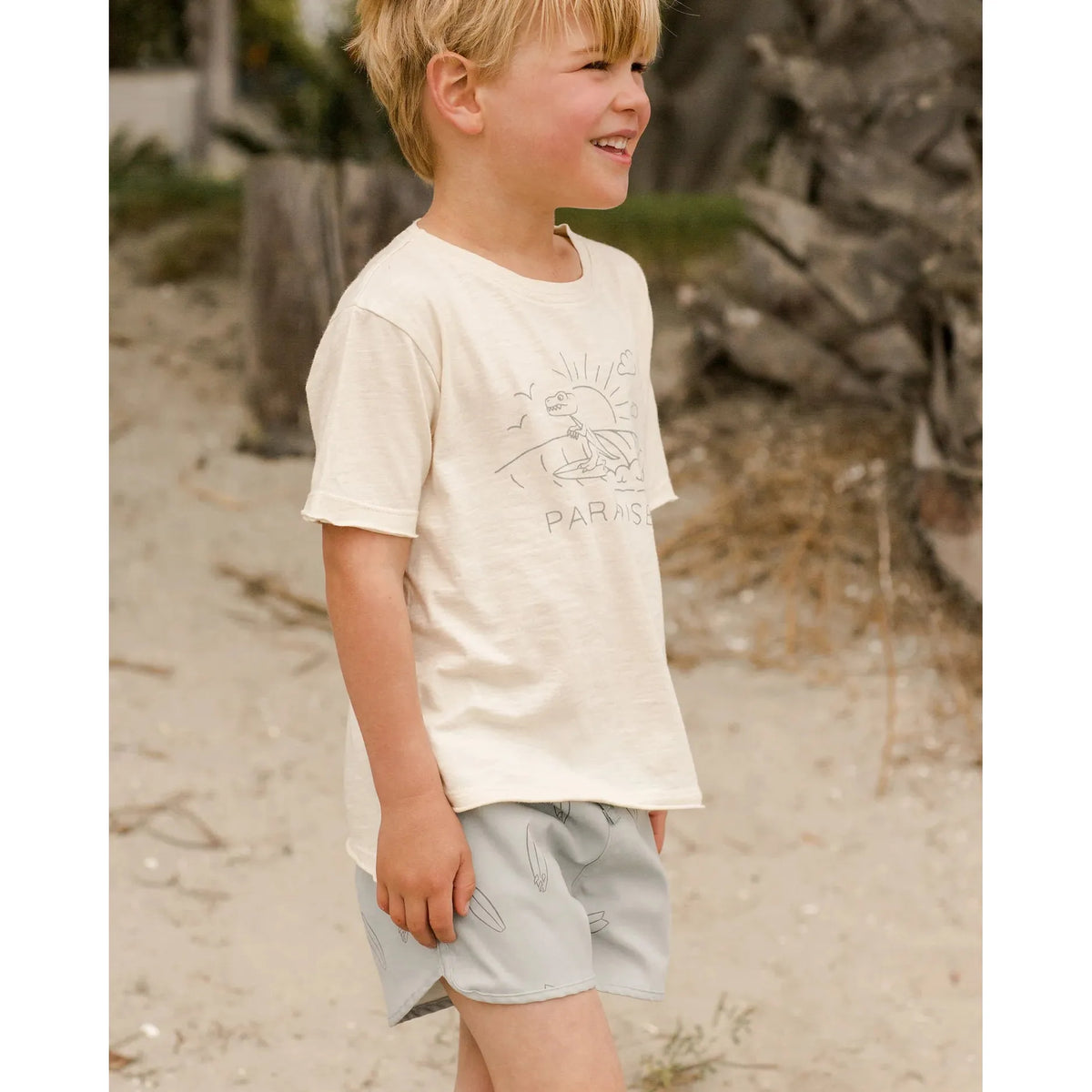 swim trunk || surfboard