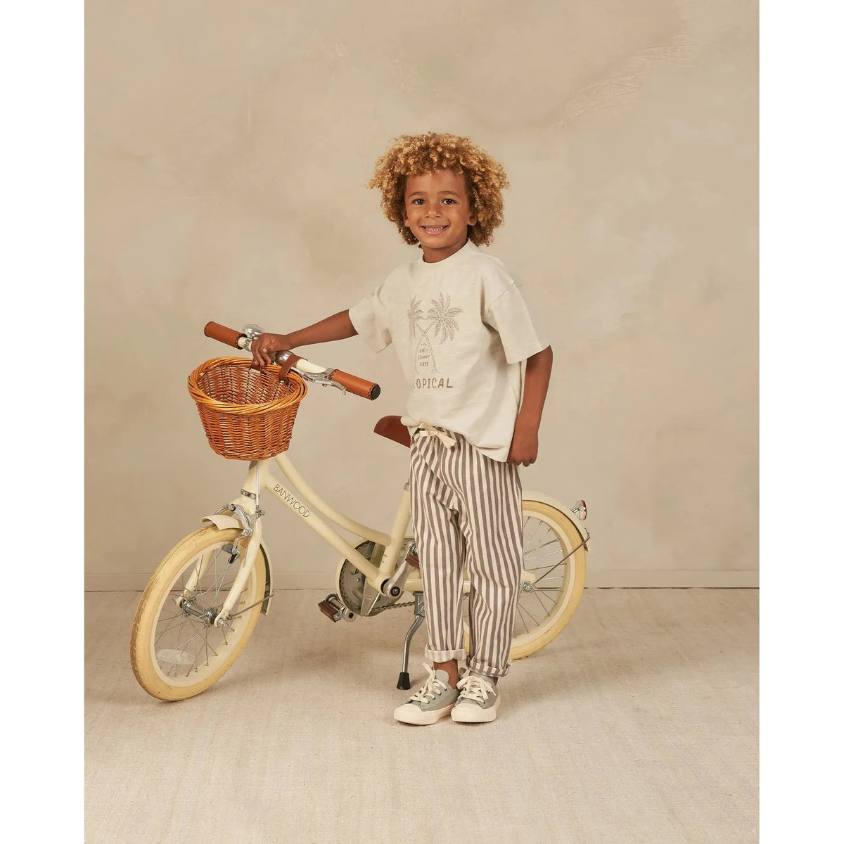 relaxed tee || sunny days