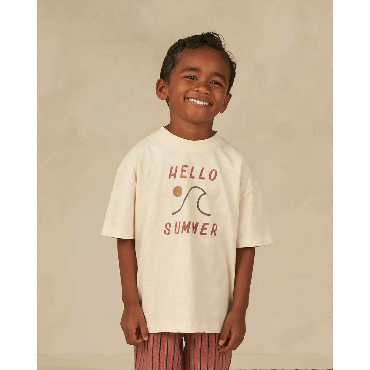 relaxed tee || hello summer