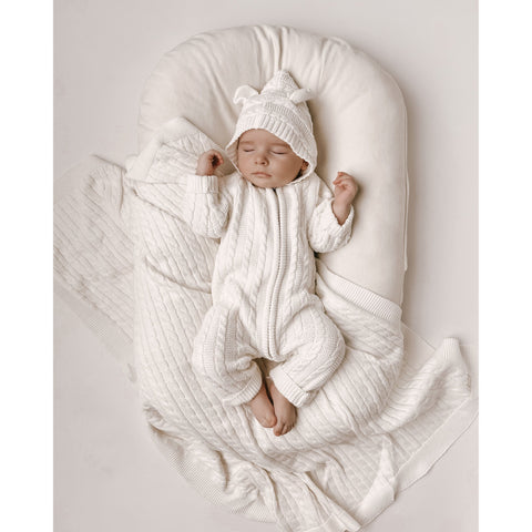 Luna + Luca Cable Knit Baby Blanket - White