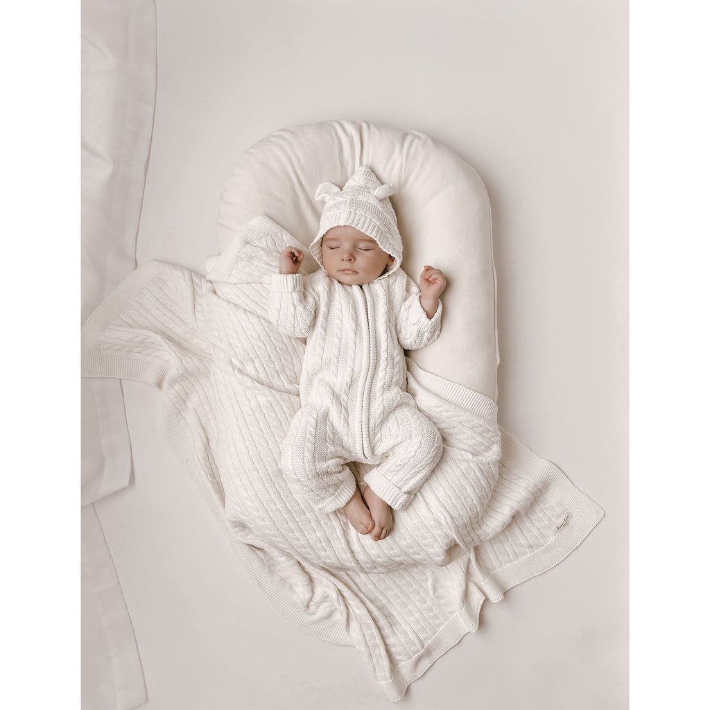 Luna + Luca Cable Knit Baby Blanket - White