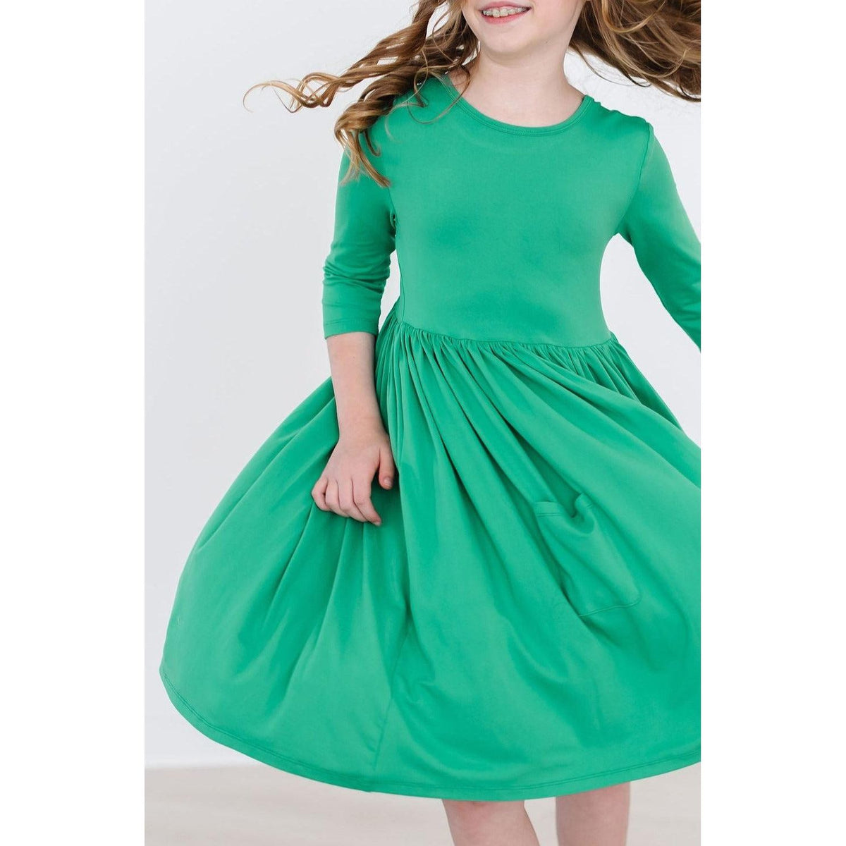 Kelly Green 3/4 Sleeve Pocket Twirl Dress