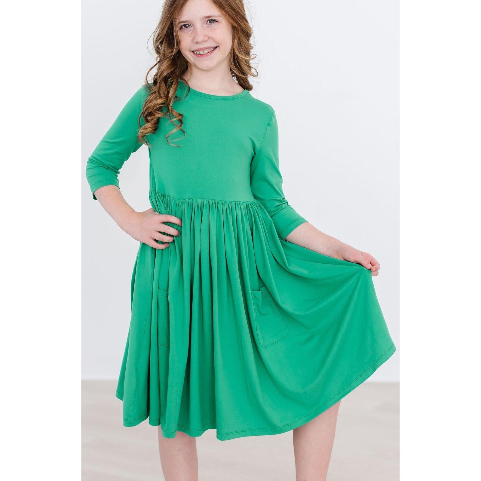 Kelly Green 3/4 Sleeve Pocket Twirl Dress