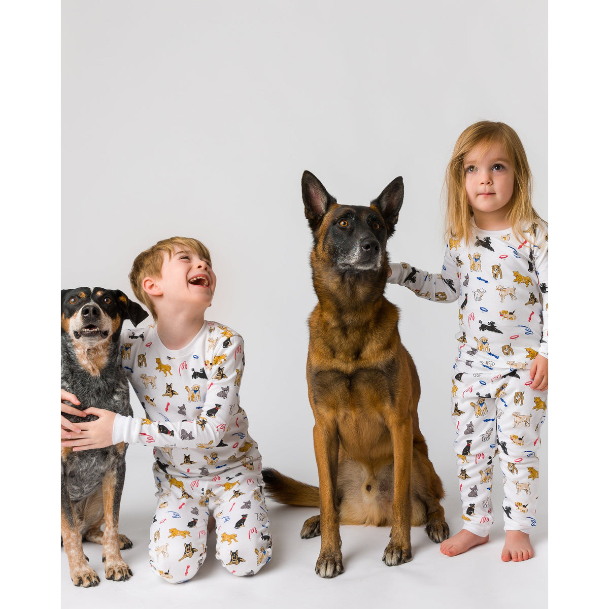 The Organic Long Sleeve Pajama Set [Dog Days]
