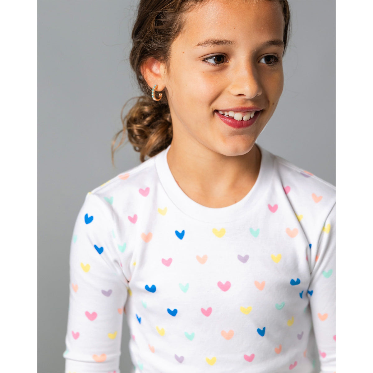 The Organic Long Sleeve Pajama Set [Rainbow Hearts]