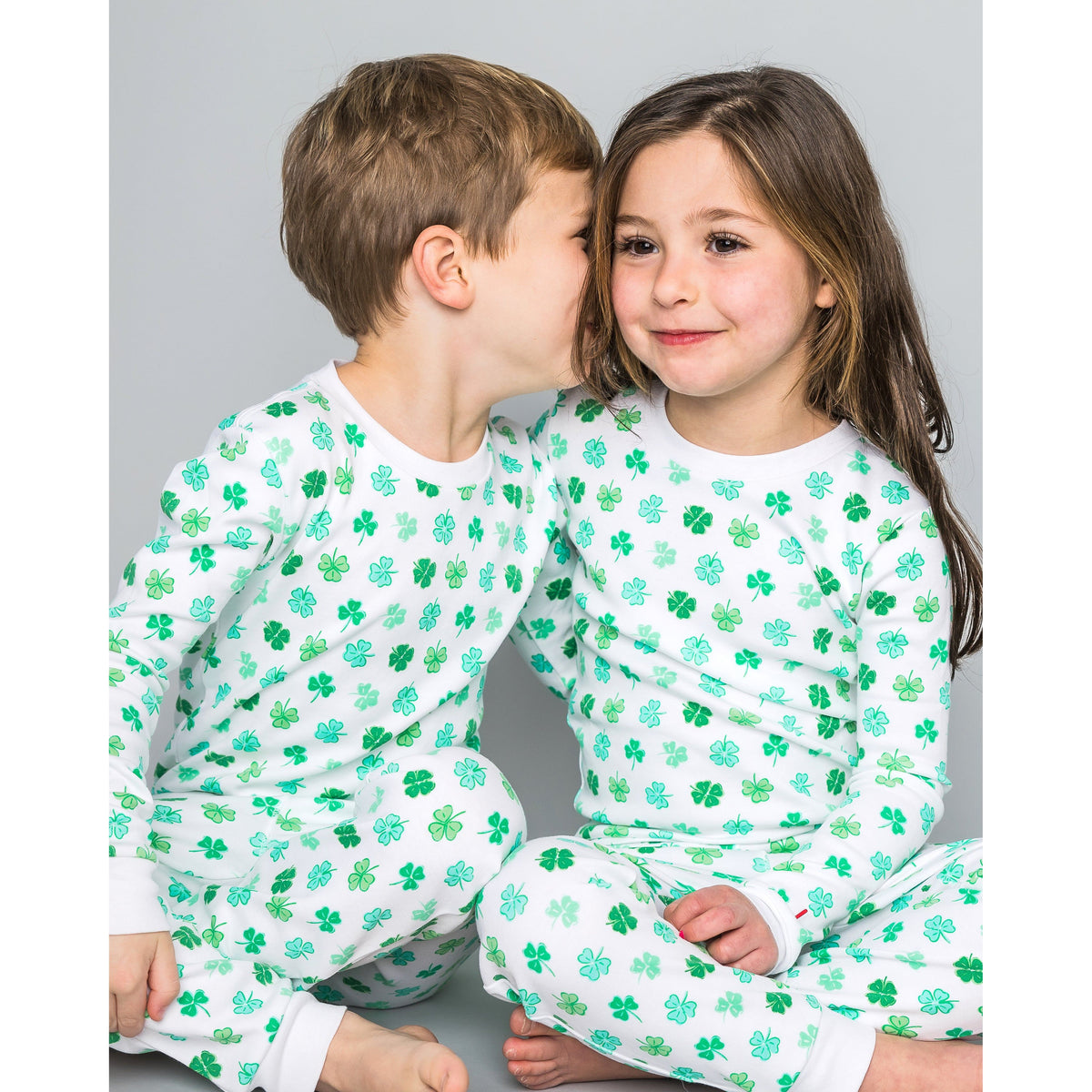 The Organic Long Sleeve Pajama Set [Shamrocks]