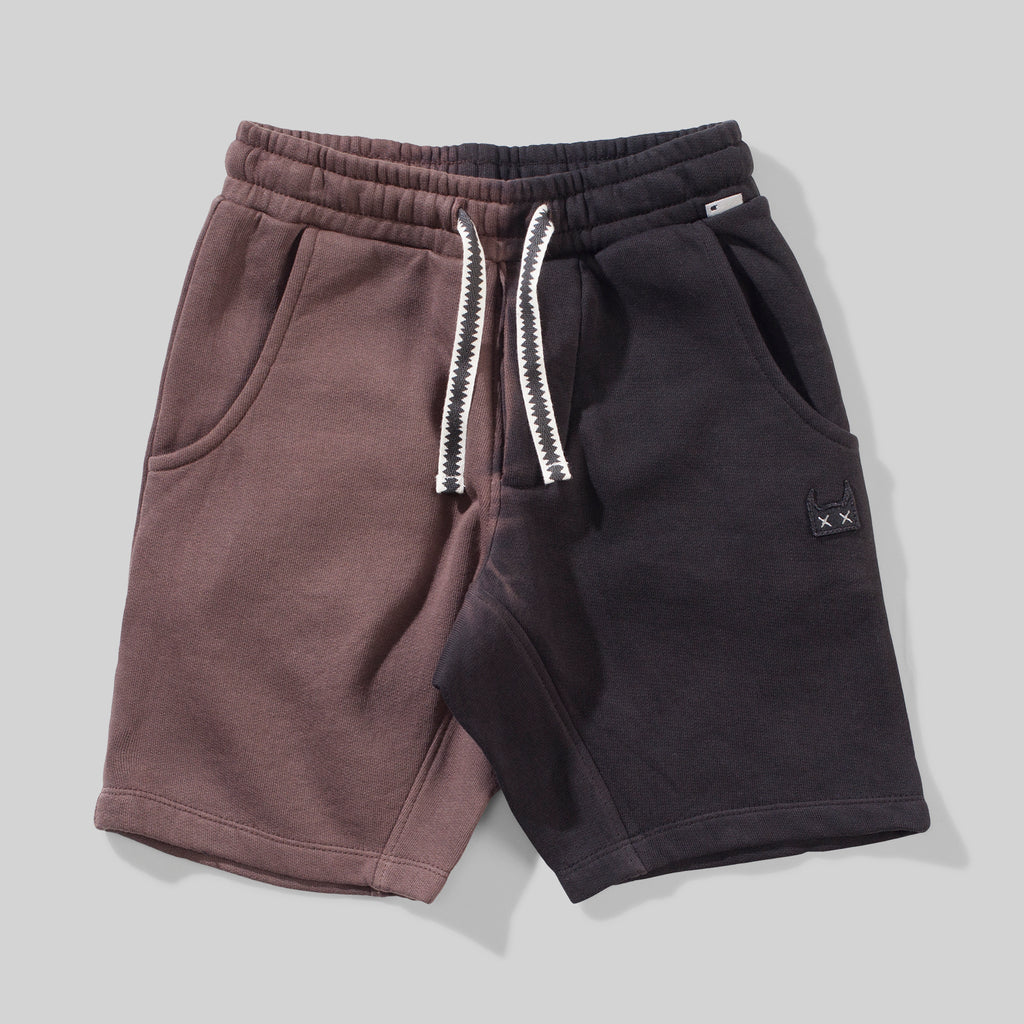 switchstance short | chocolate