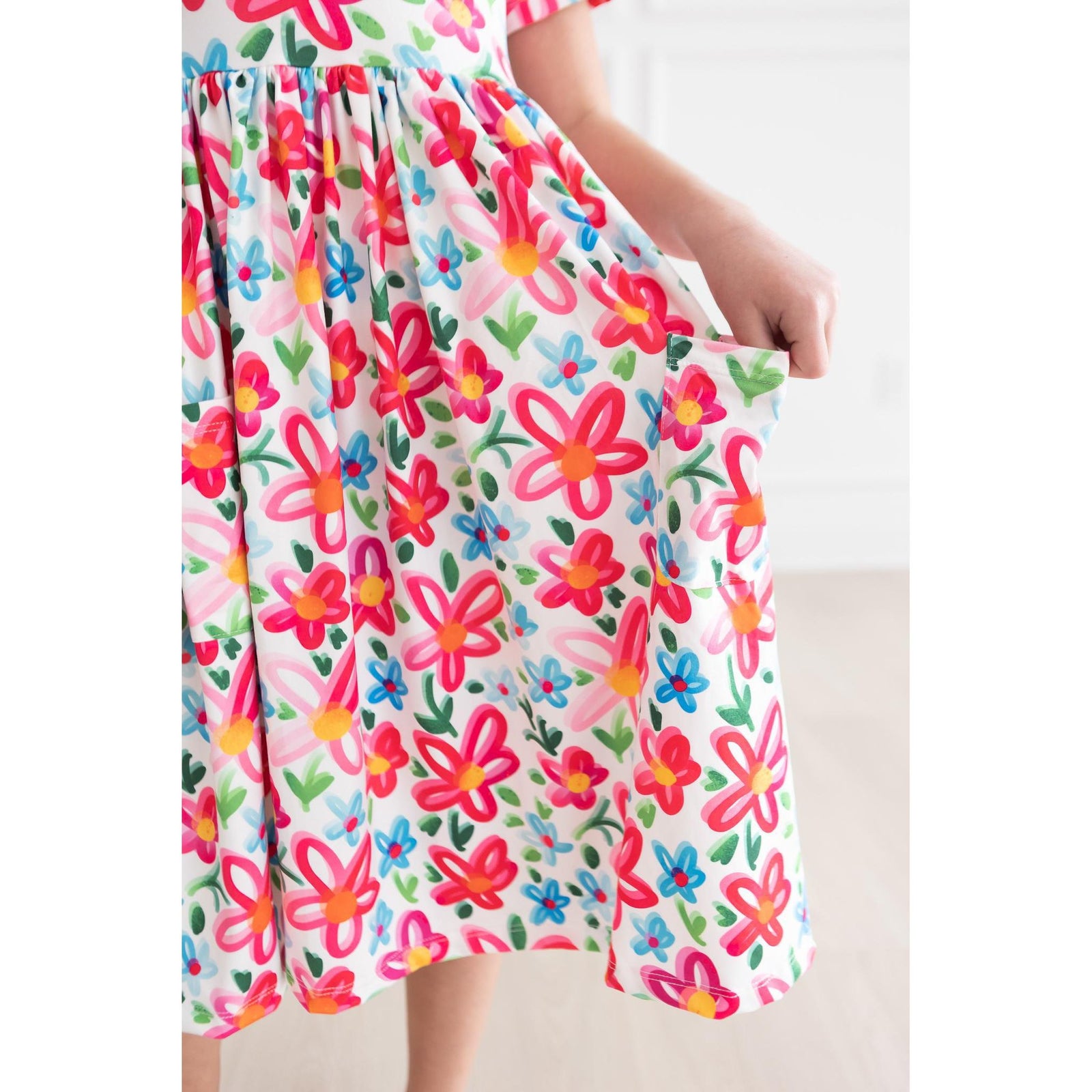 Neon Floral S/S Pocket Twirl Dress