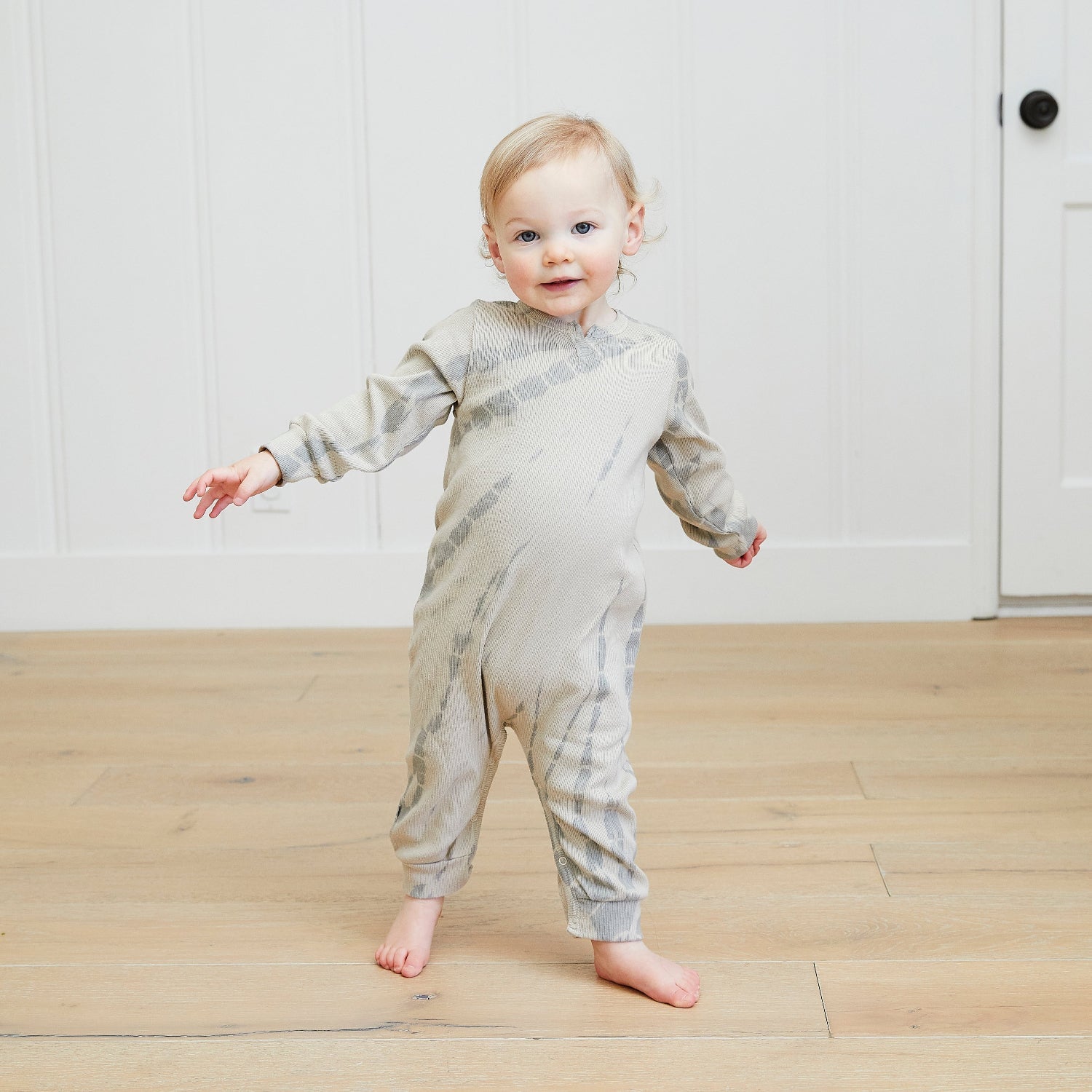 Ribbed Tie Dye Henley Romper