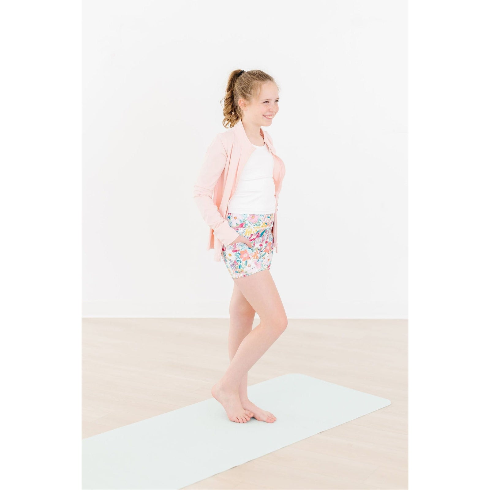 Petal Power Active Shorty Shorts