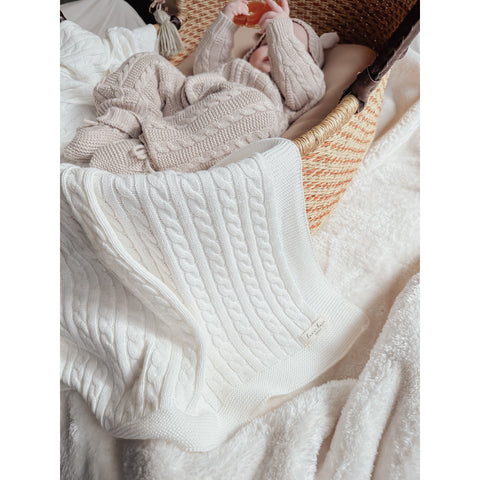 Luna + Luca Cable Knit Baby Blanket - White