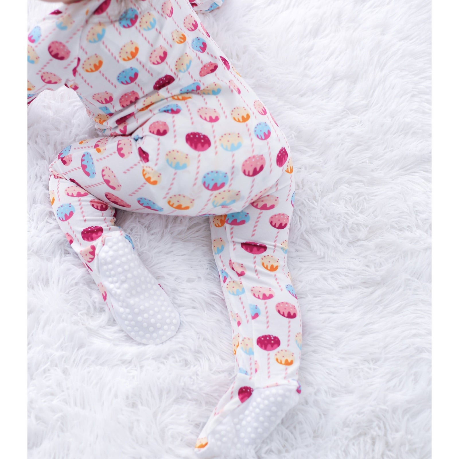 Cake Pop Footie