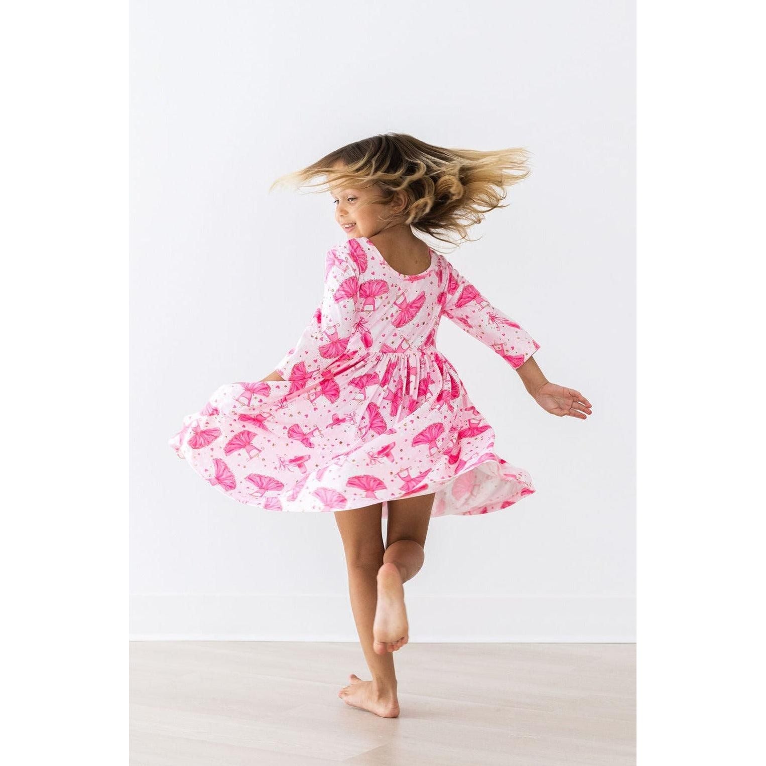 Pirouette 3/4 Sleeve Pocket Twirl Dress