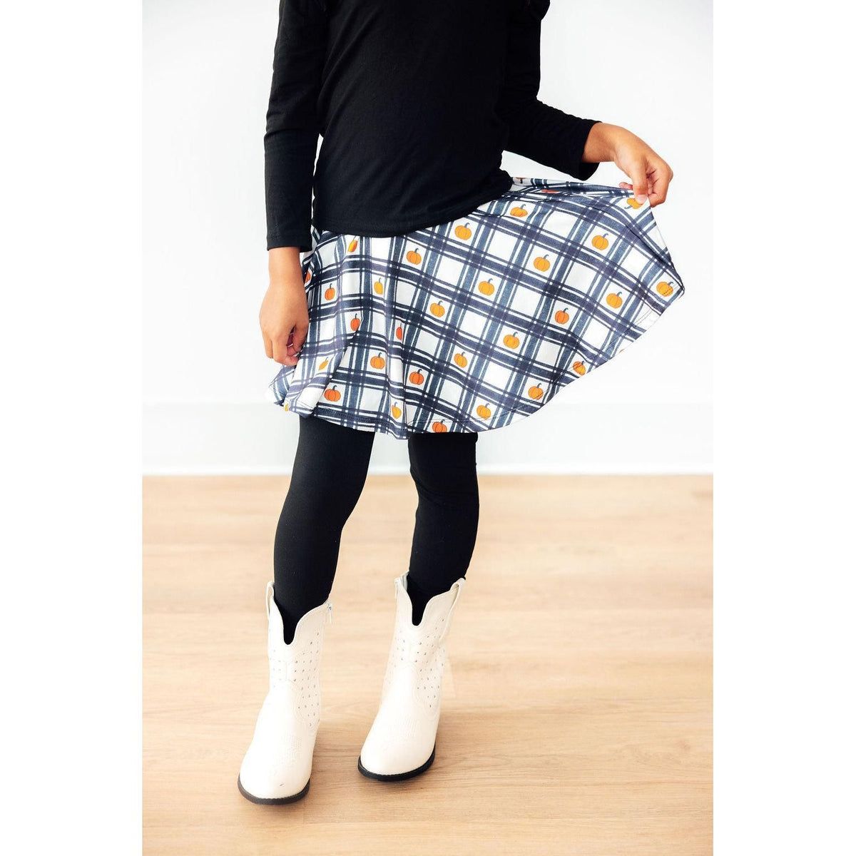 Plaid Pumpkins Twirl Skegging