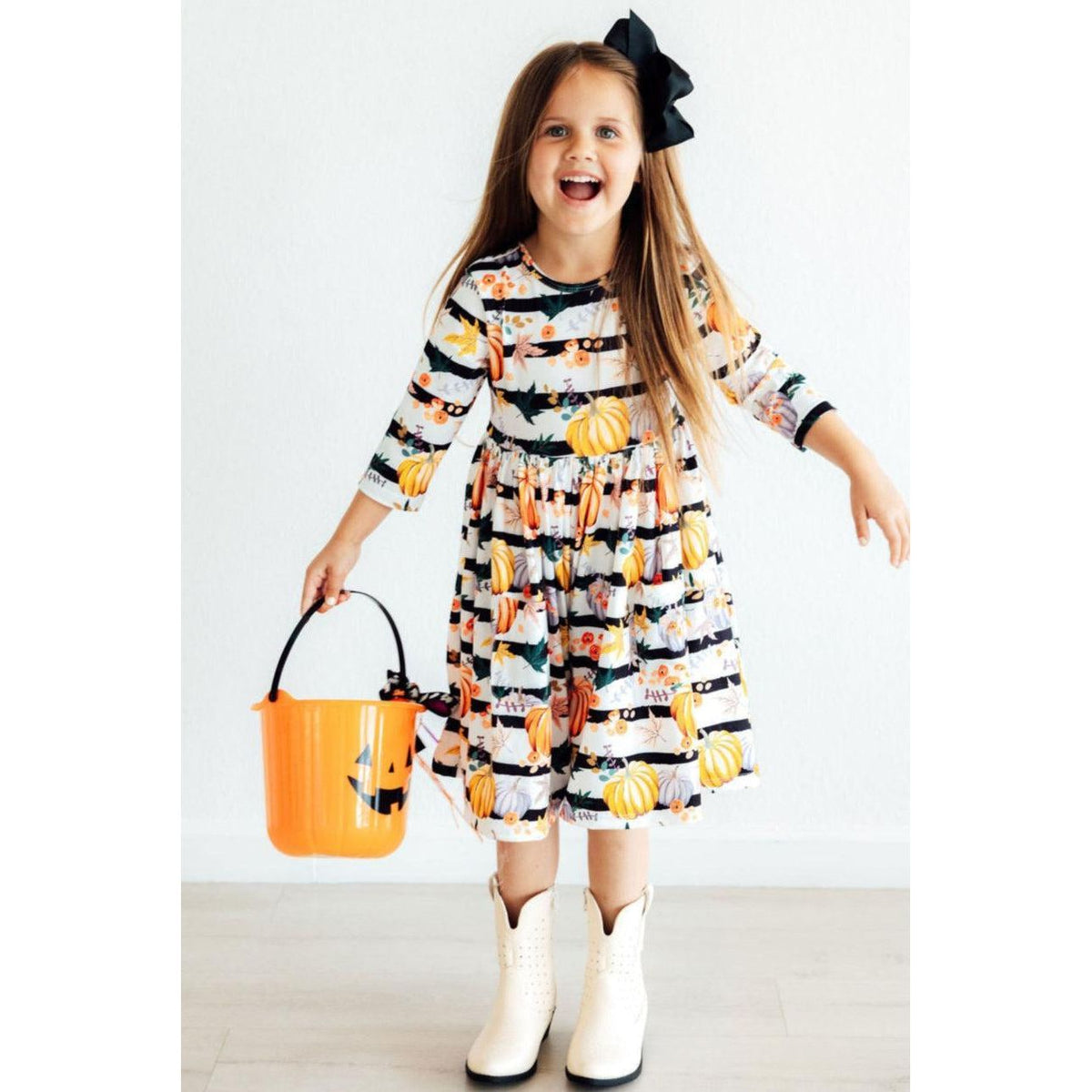 Pumpkins & Peonies 3/4 Sleeve Pocket Twirl Dress