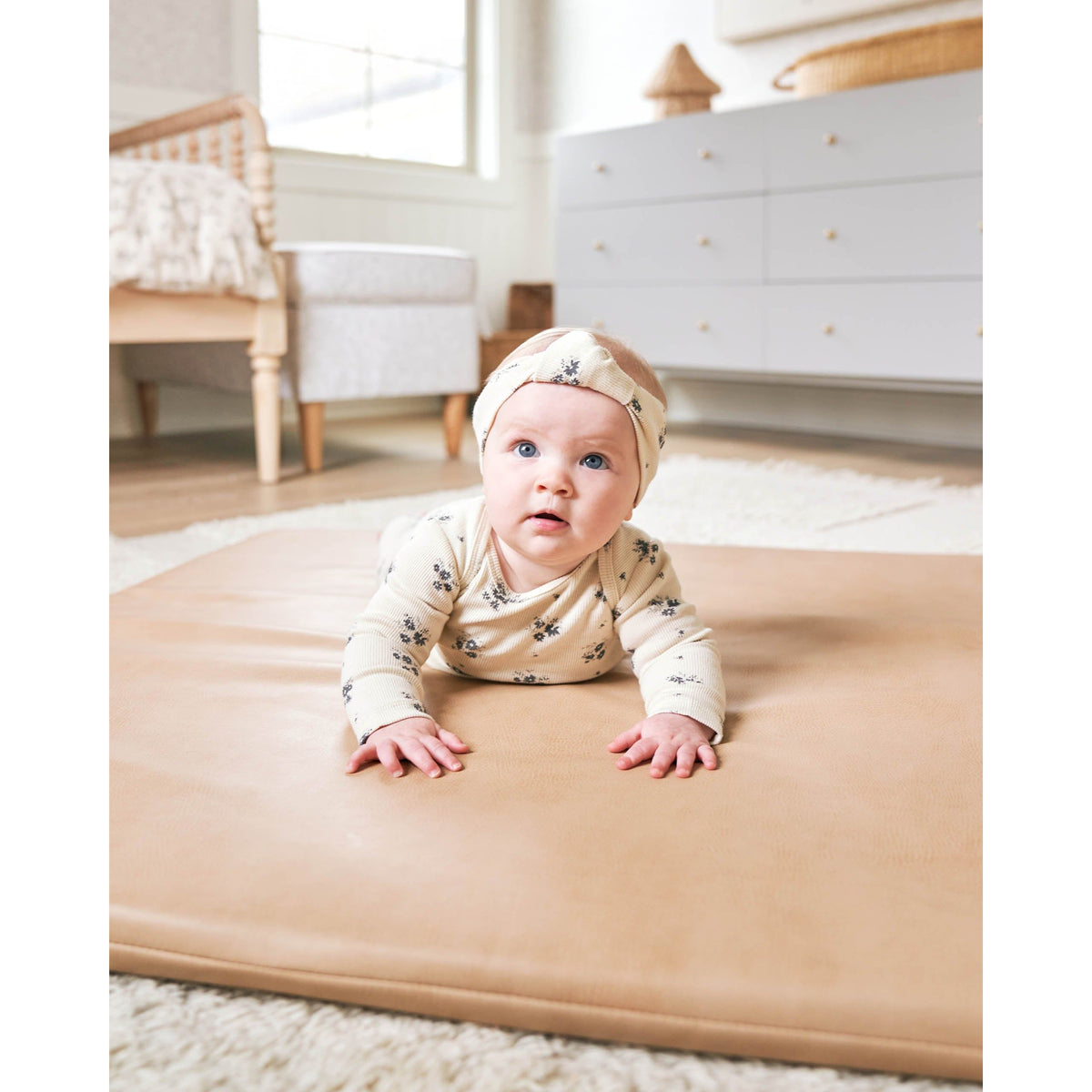 ribbed long sleeve bodysuit || navy ditsy