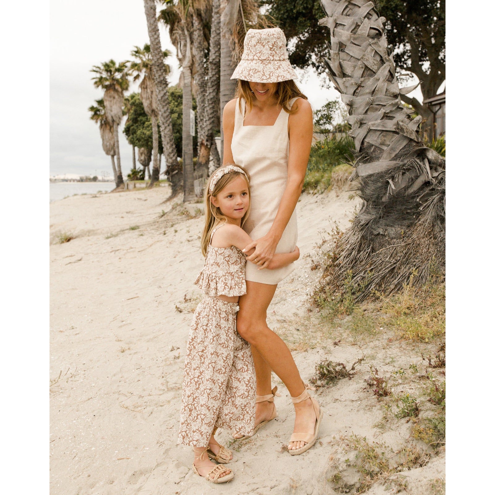 wide leg pant || plumeria