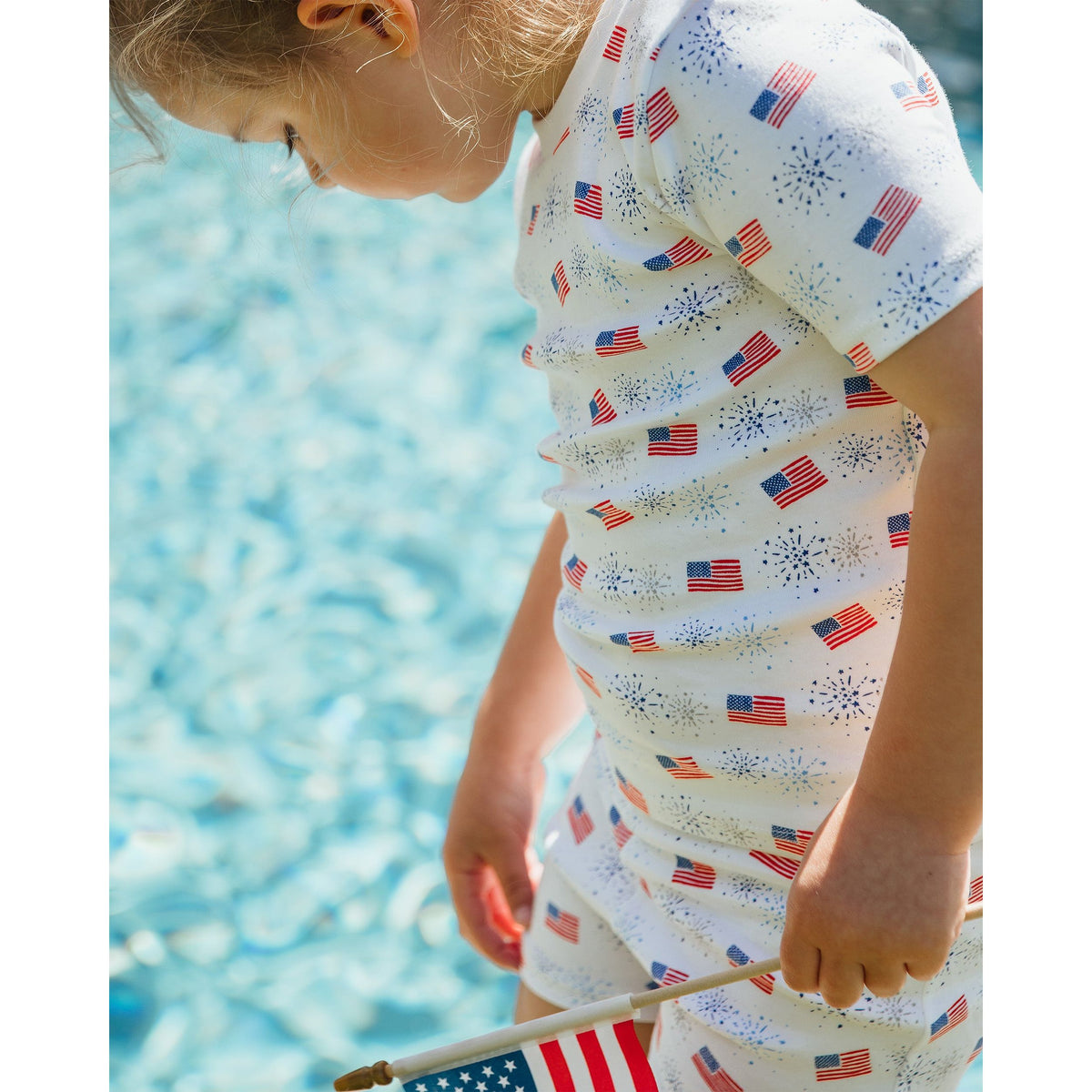 The Organic Short Sleeve Pajama Set [Flags and Fireworks]