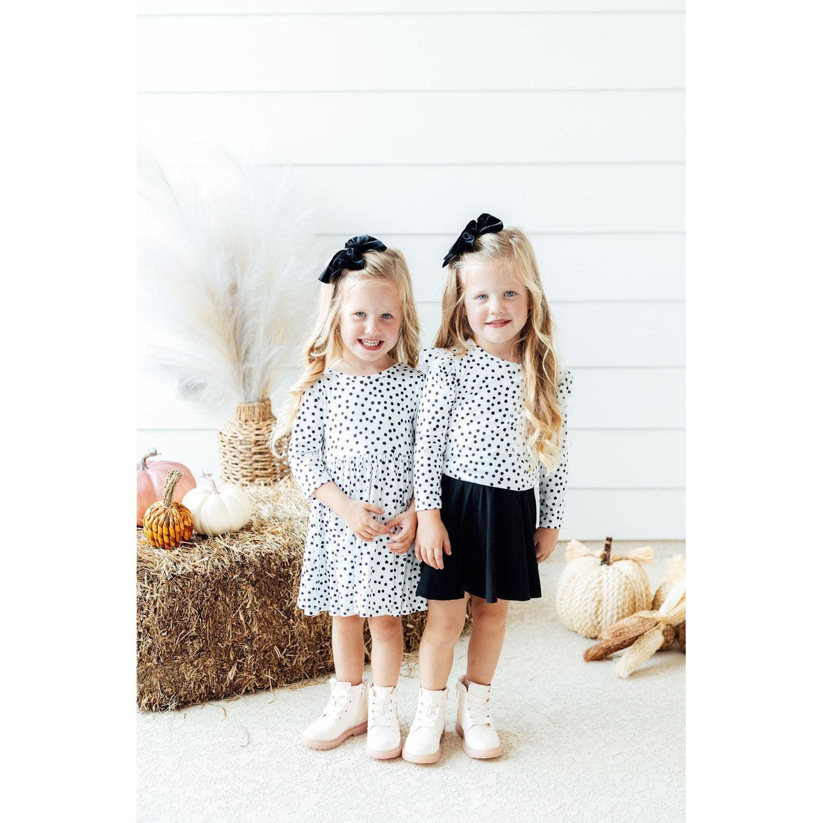 Scattered Dot L/S Ruffle Tee