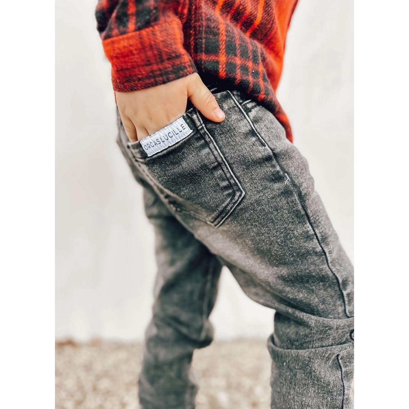 stretch denim | faded black