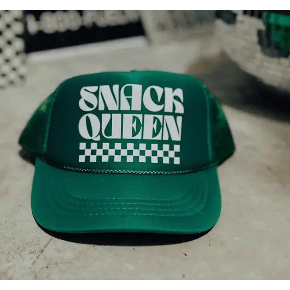 snack queen kids trucker hat | onyx