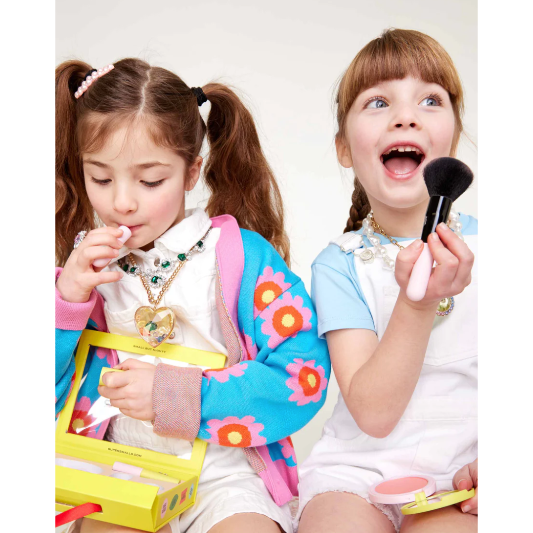 moms makeup play kit