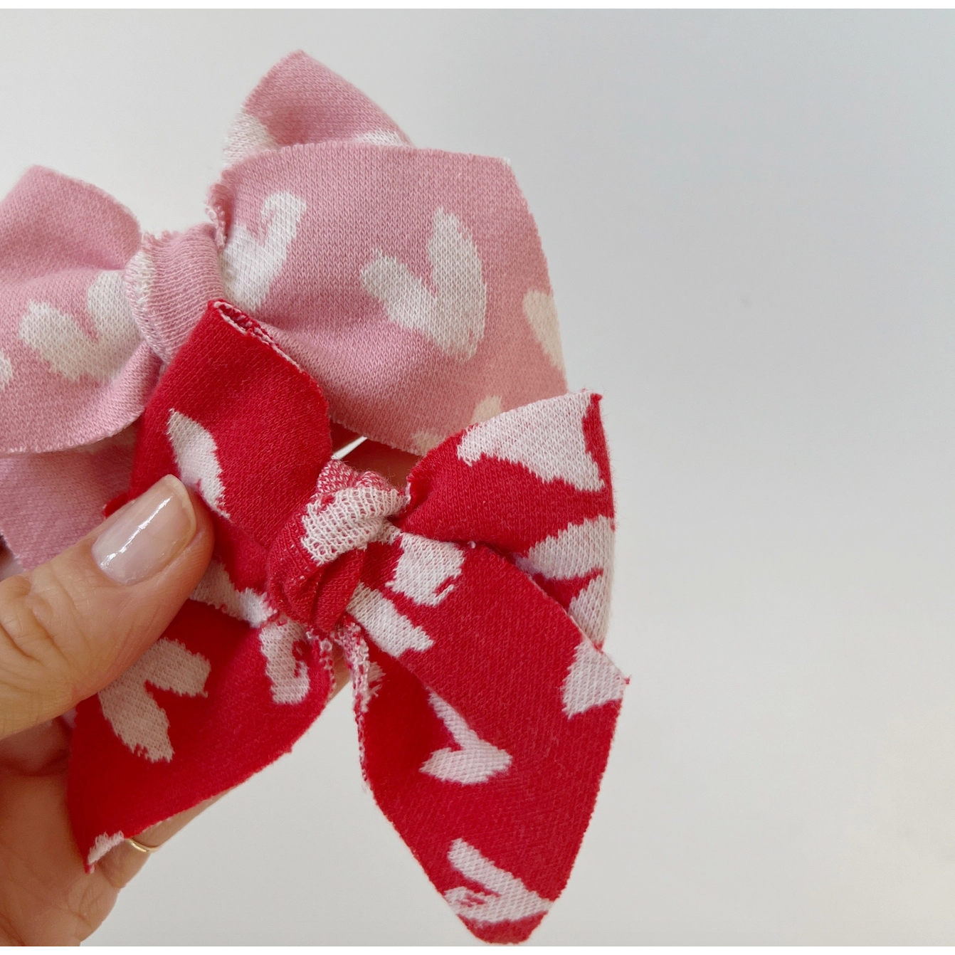 2 pack baby shab clips | knit cherry heart