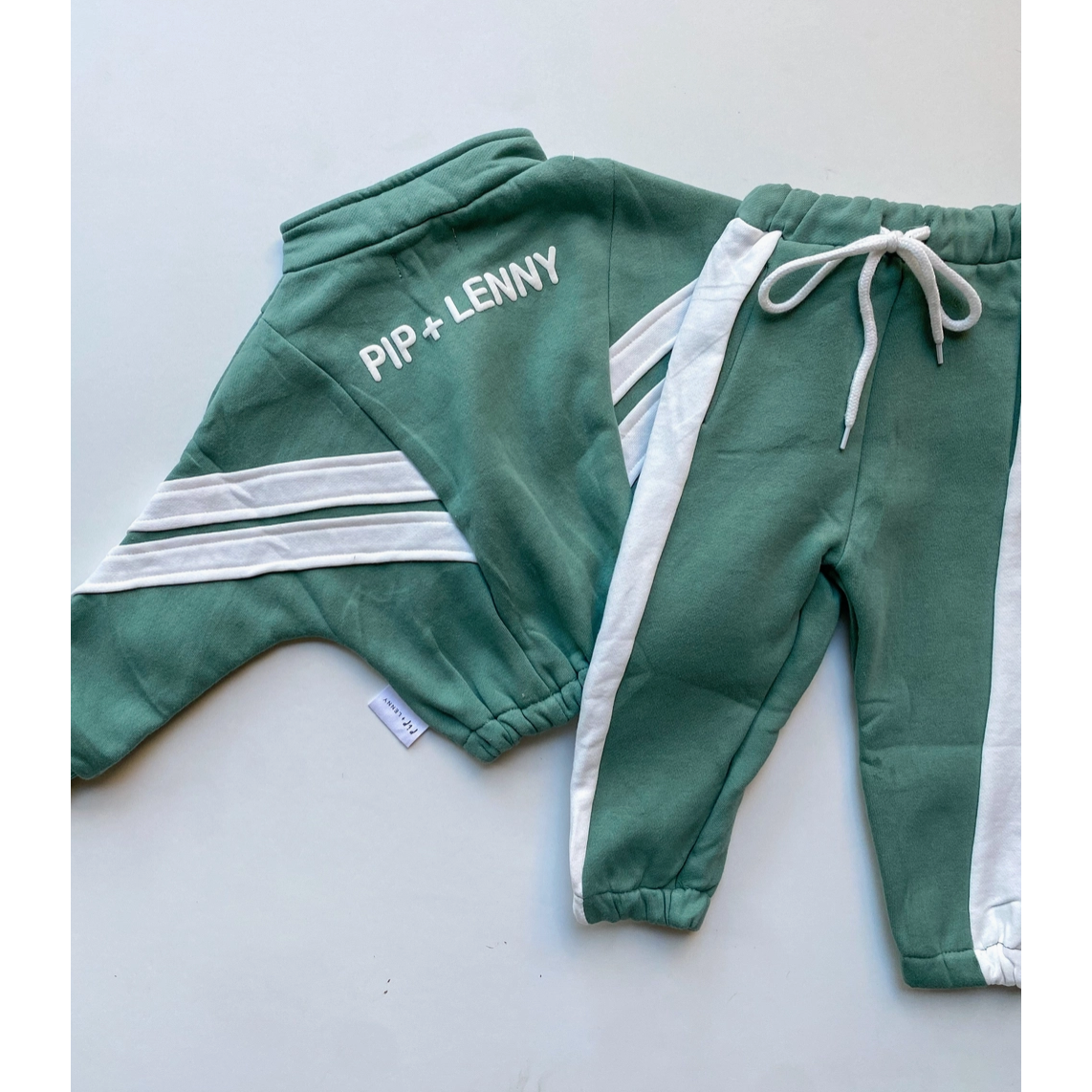 meadow jogger set