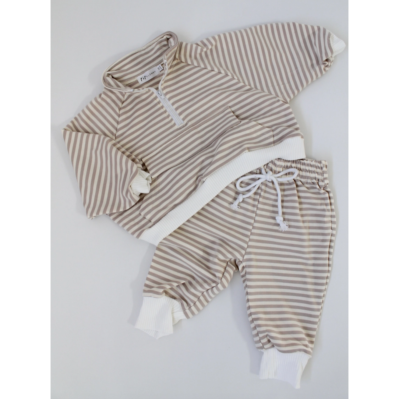 vintage cozy track set