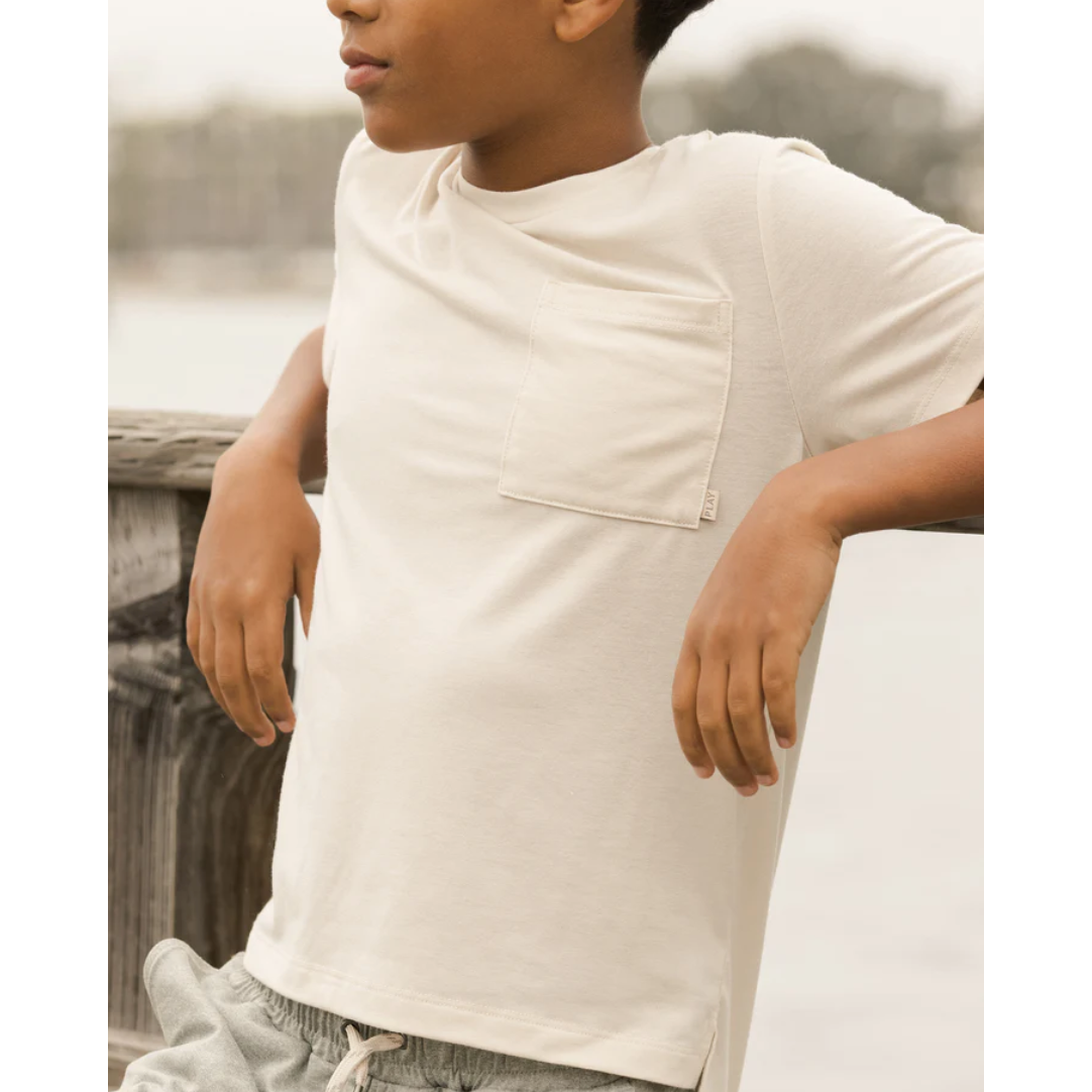 cove essential pocket tee || stone