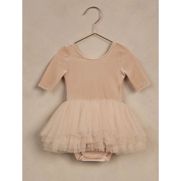 thea tutu || antique