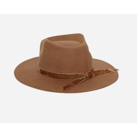 rancher hat || saddle