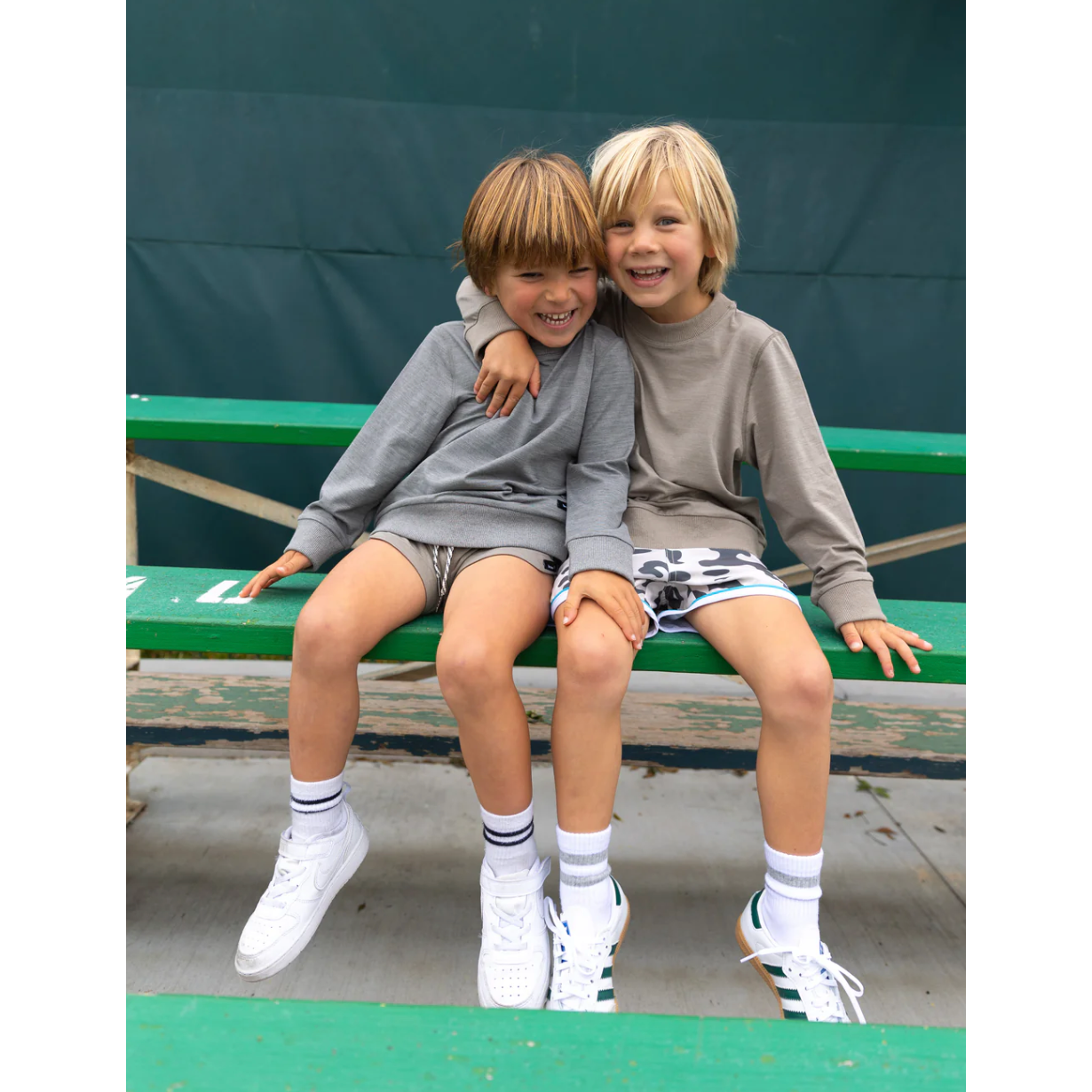 shaker sweatshirt || taupe
