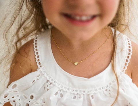 yellow gold heart pendant