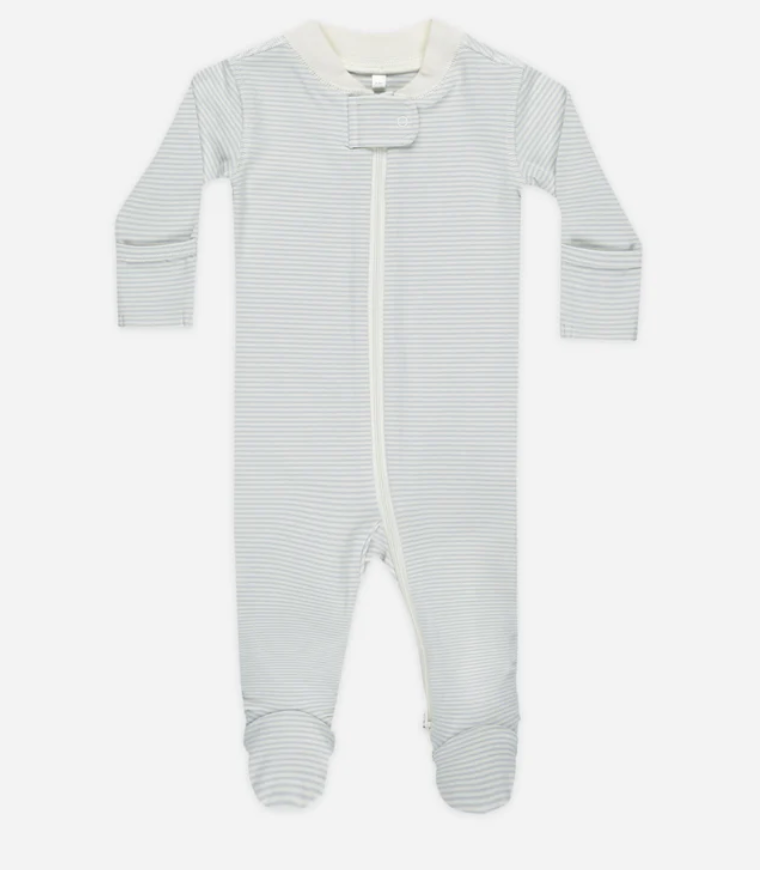 zip long sleeve sleeper footie || sky micro stripe