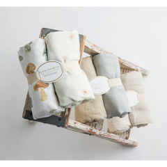 baby bamboo muslin swaddle blanket | bamboo safari moments