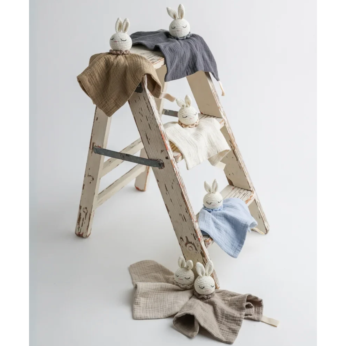snuggly soft baby comforter toy | baby blue