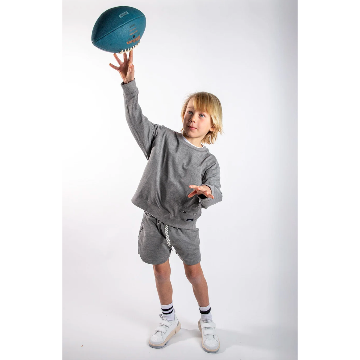 shaker shorts || charcoal