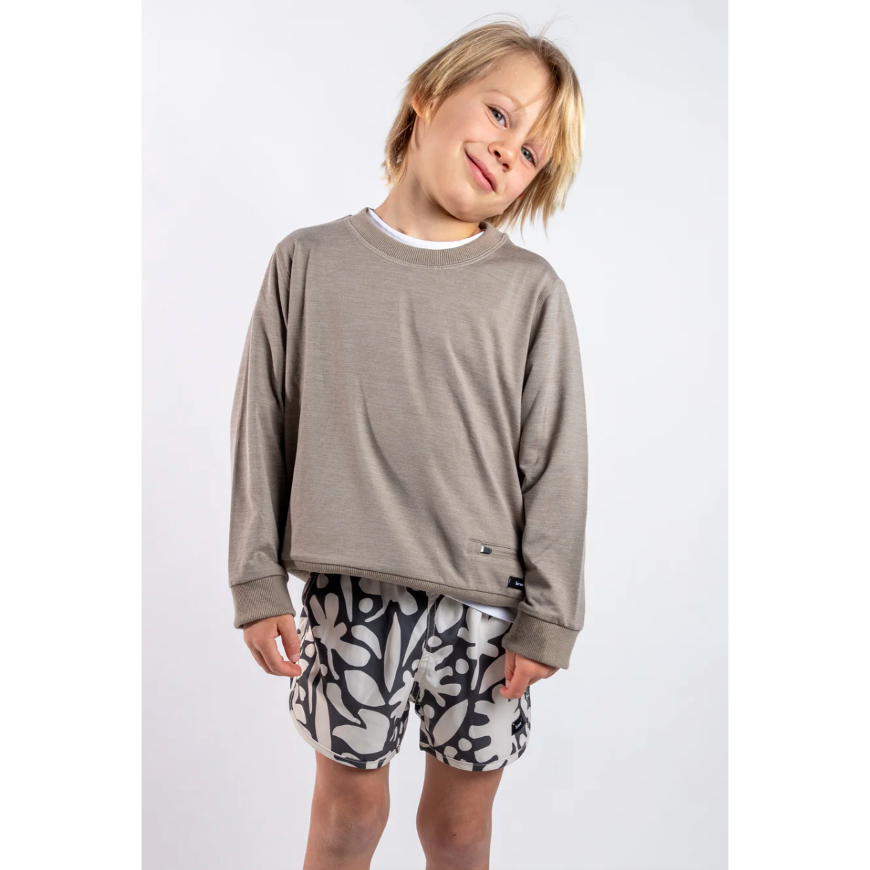 runner shorts || Black Forest