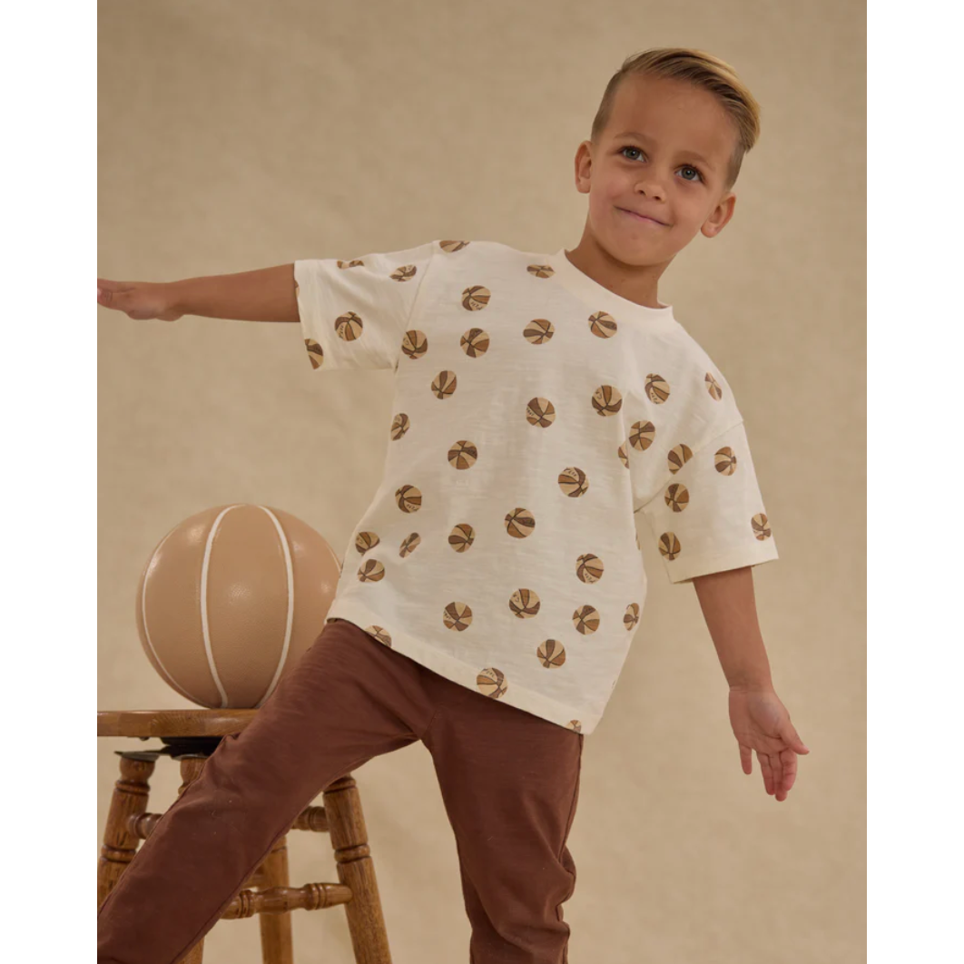 relaxed tee || basketball