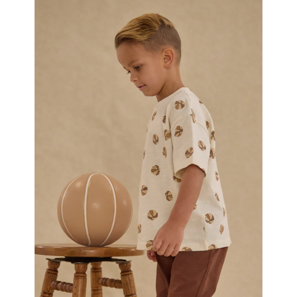 relaxed tee || basketball