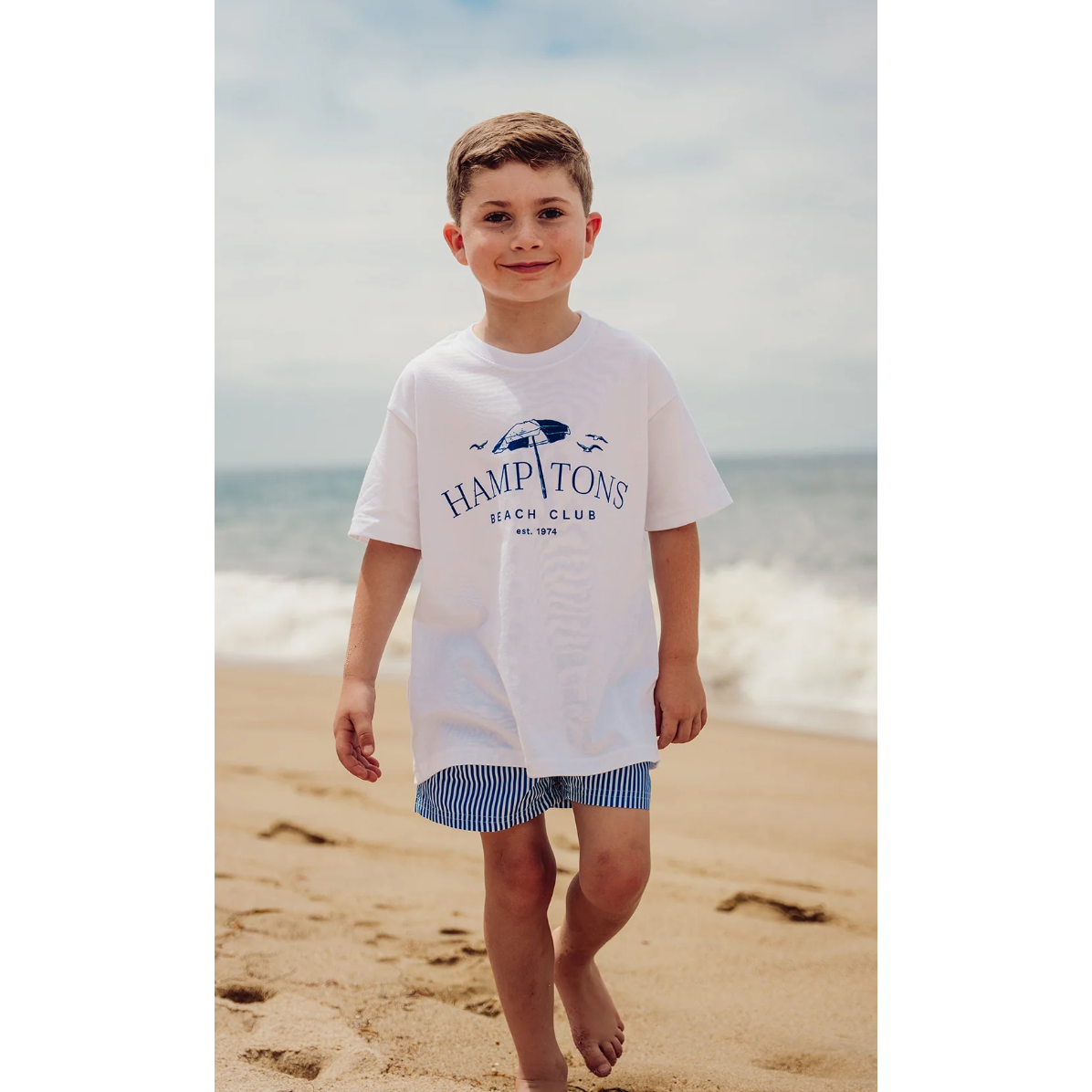 hamptons beach club tee