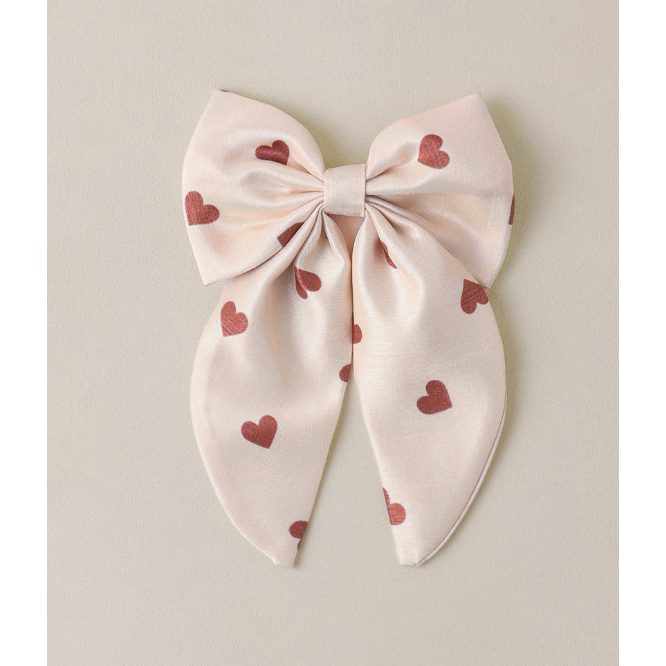 everly bow | red hearts